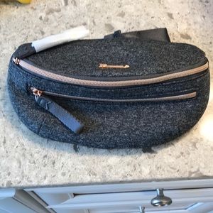 Stella & Dot belt bag